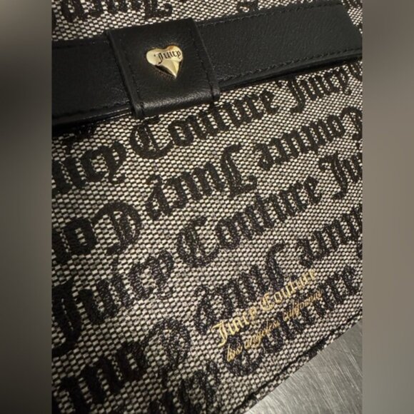 Juicy Couture Goth Stat Blk Peek a Bow wristlet - Picture 5 of 9